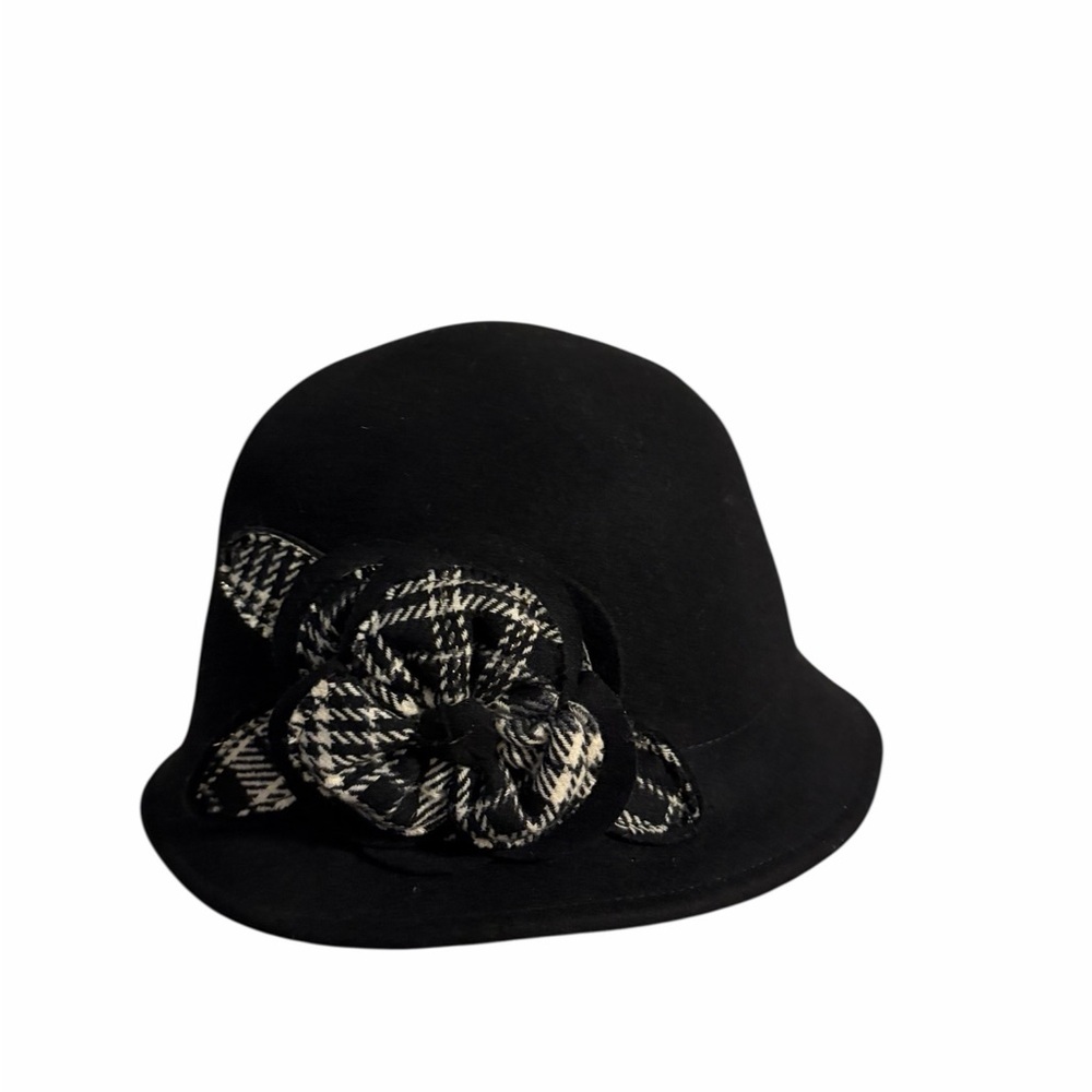Charter Club Black 100% Wool Felt Cloche Bucket Hat Plaid Floral Accent WPL6046